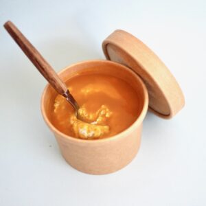 Chiapudding med mango- og pasjonsfruktsaus